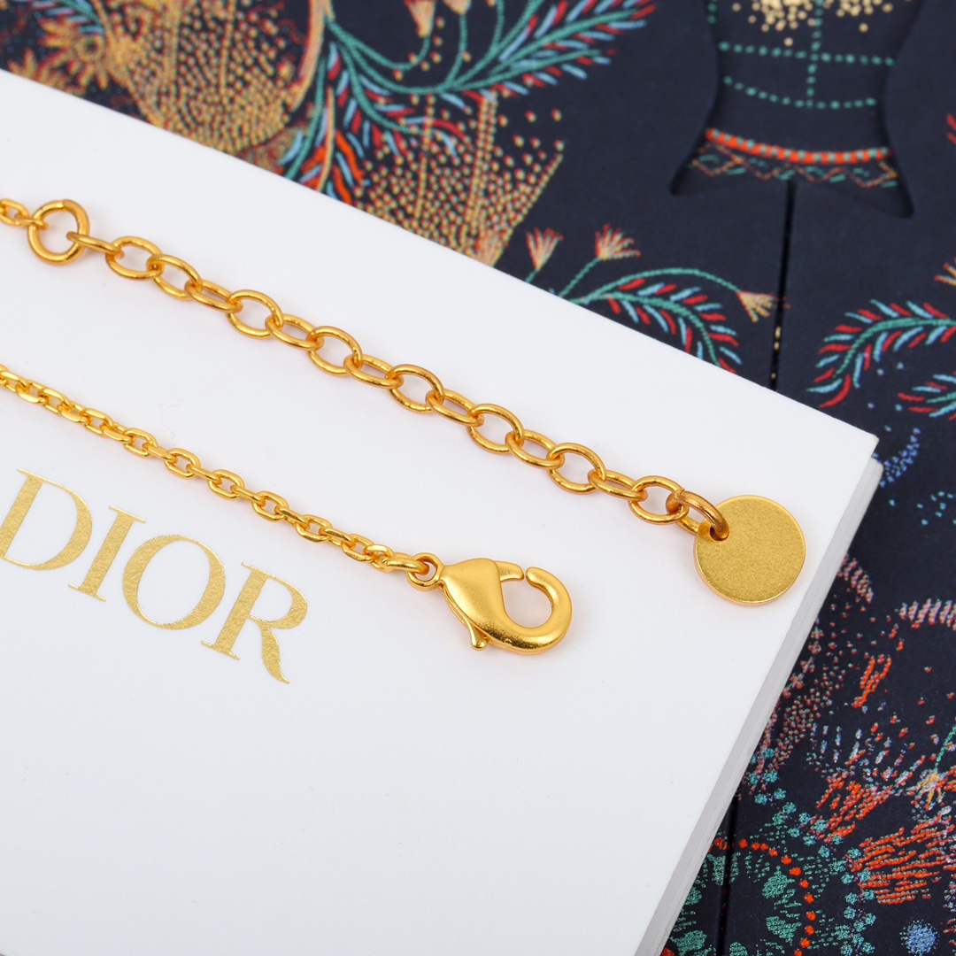 Dior Pearl Letter Bracelet