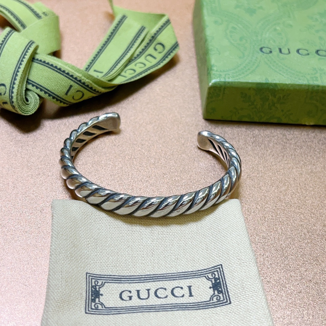 Gucci Braided Line Silver Bracelet