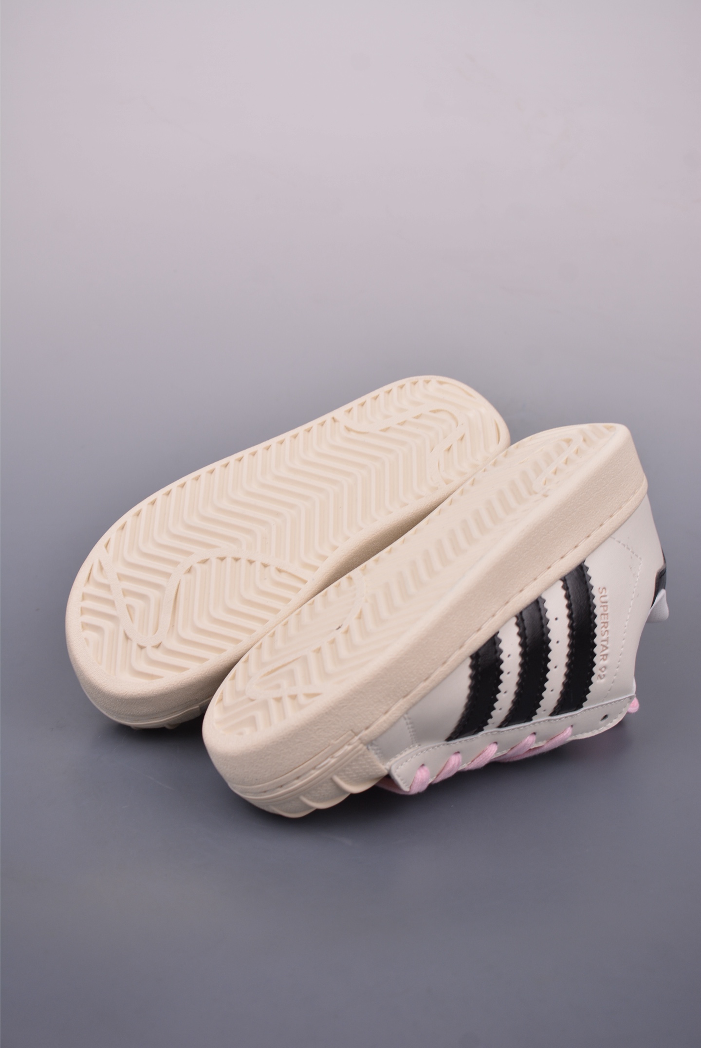 Pharrell x Adidas Superstar 92 White Black Pink JI4268