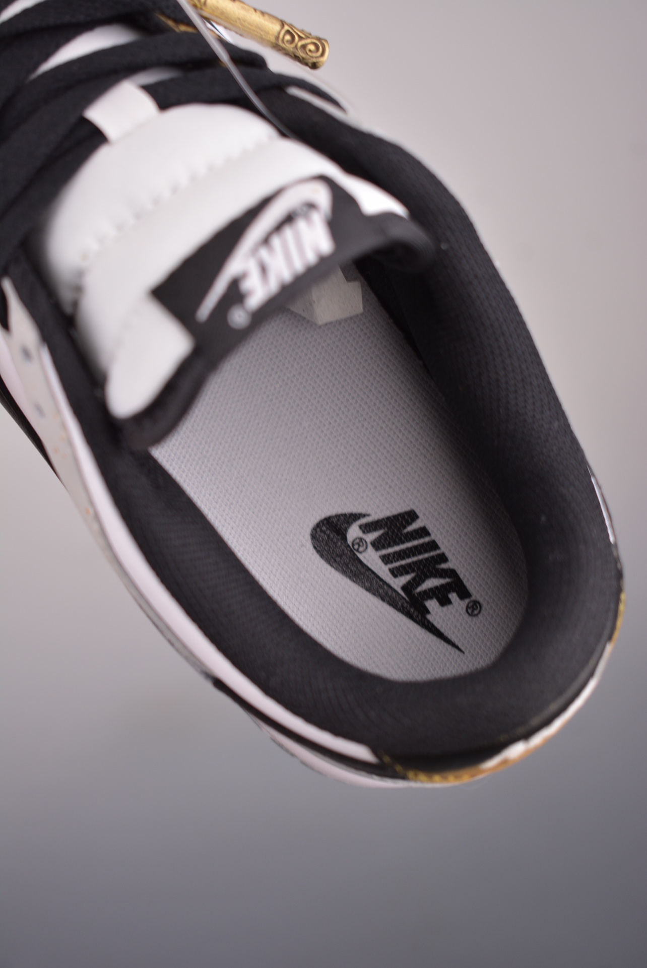 Nike SB Dunk Low Black Myth Wu kong black and white gray DD1391-068