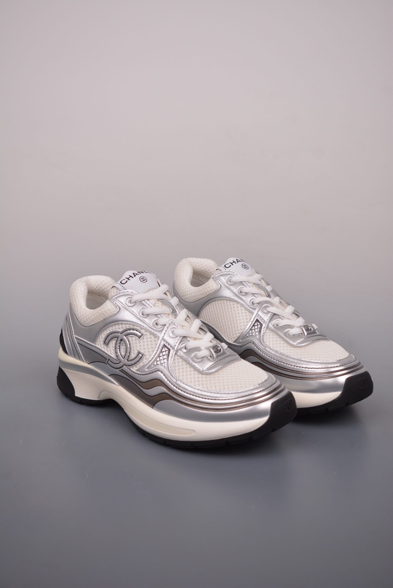 Chanel Cruise Logo Casual Low Silver