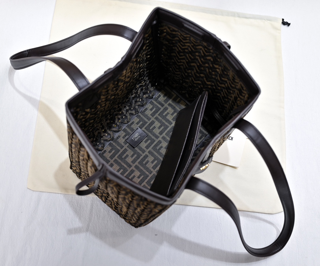 FENDI Origami Classic Monogram Folding Bag 6654