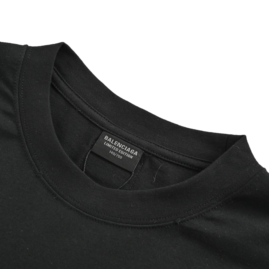 Balenciaga Music capsule collection cracked arrow print short sleeves