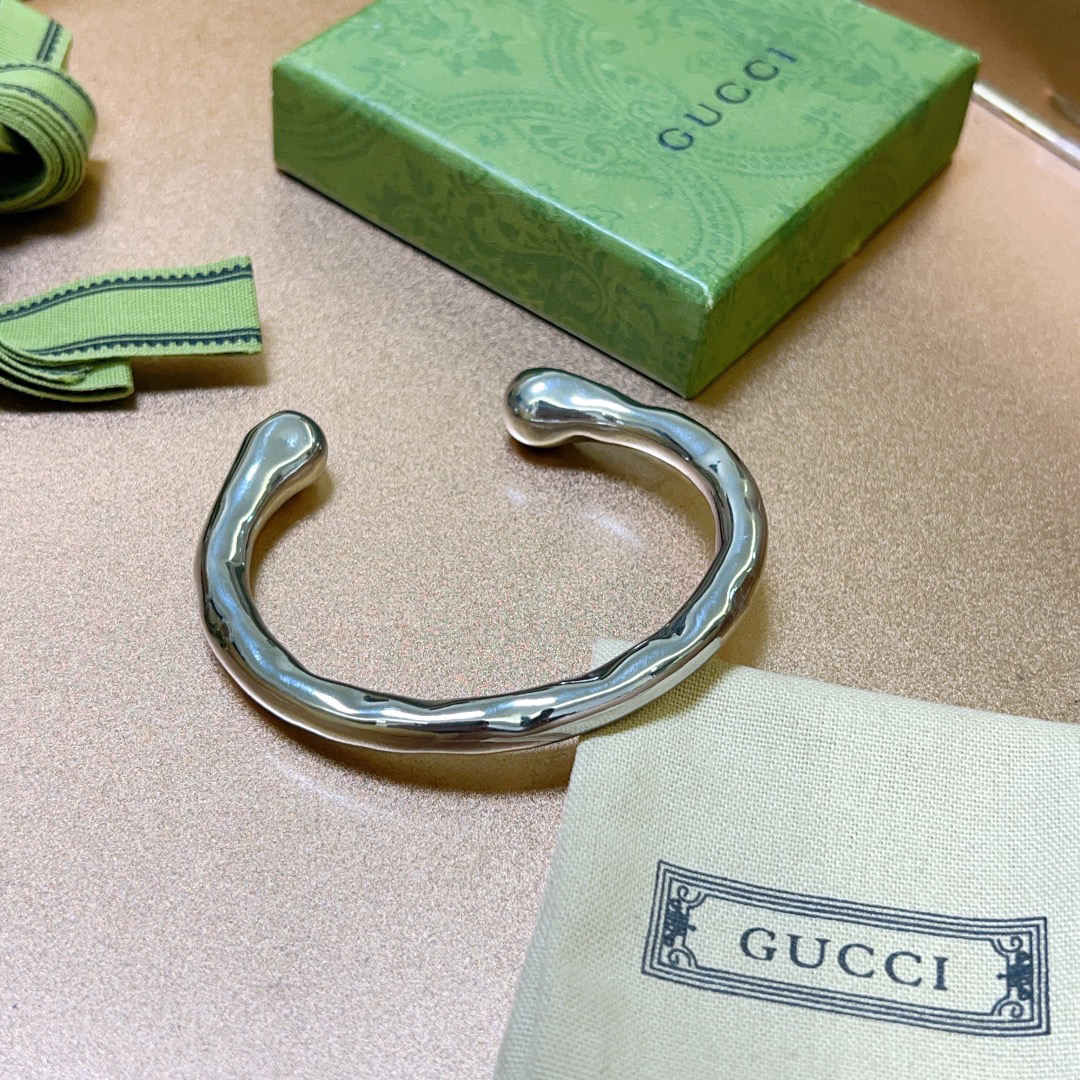 Gucci antique silver handmade bracelet