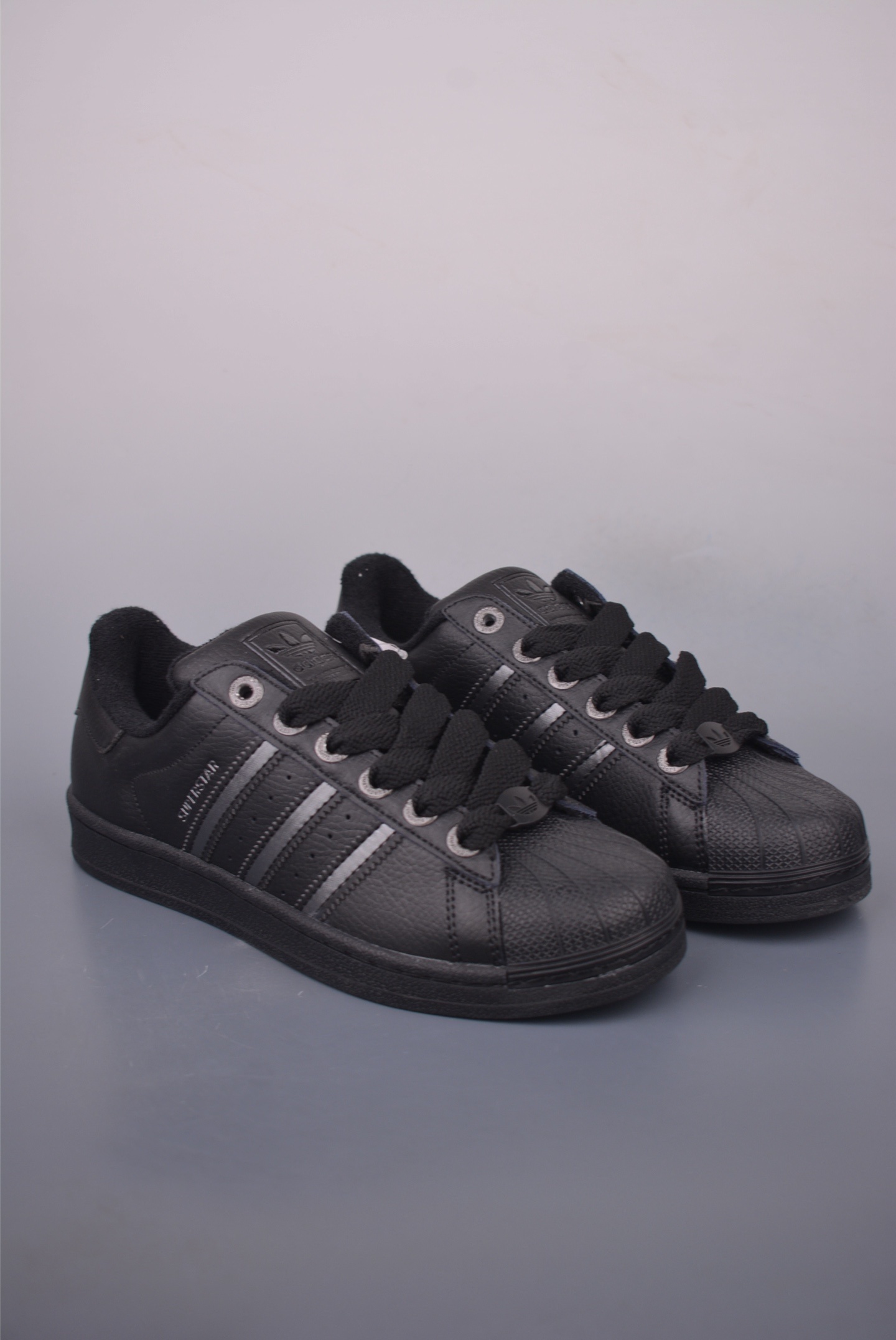 Adidas Originals Superstar “black” JQ3914