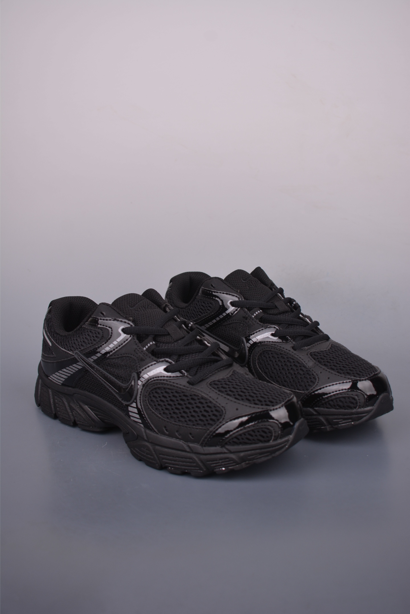 Nike V5 RNR “Black Anthracite”HJ5228-001