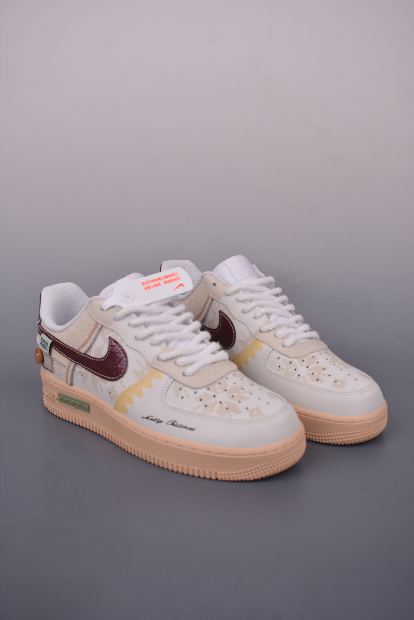 Nike Air Force 1 Low 