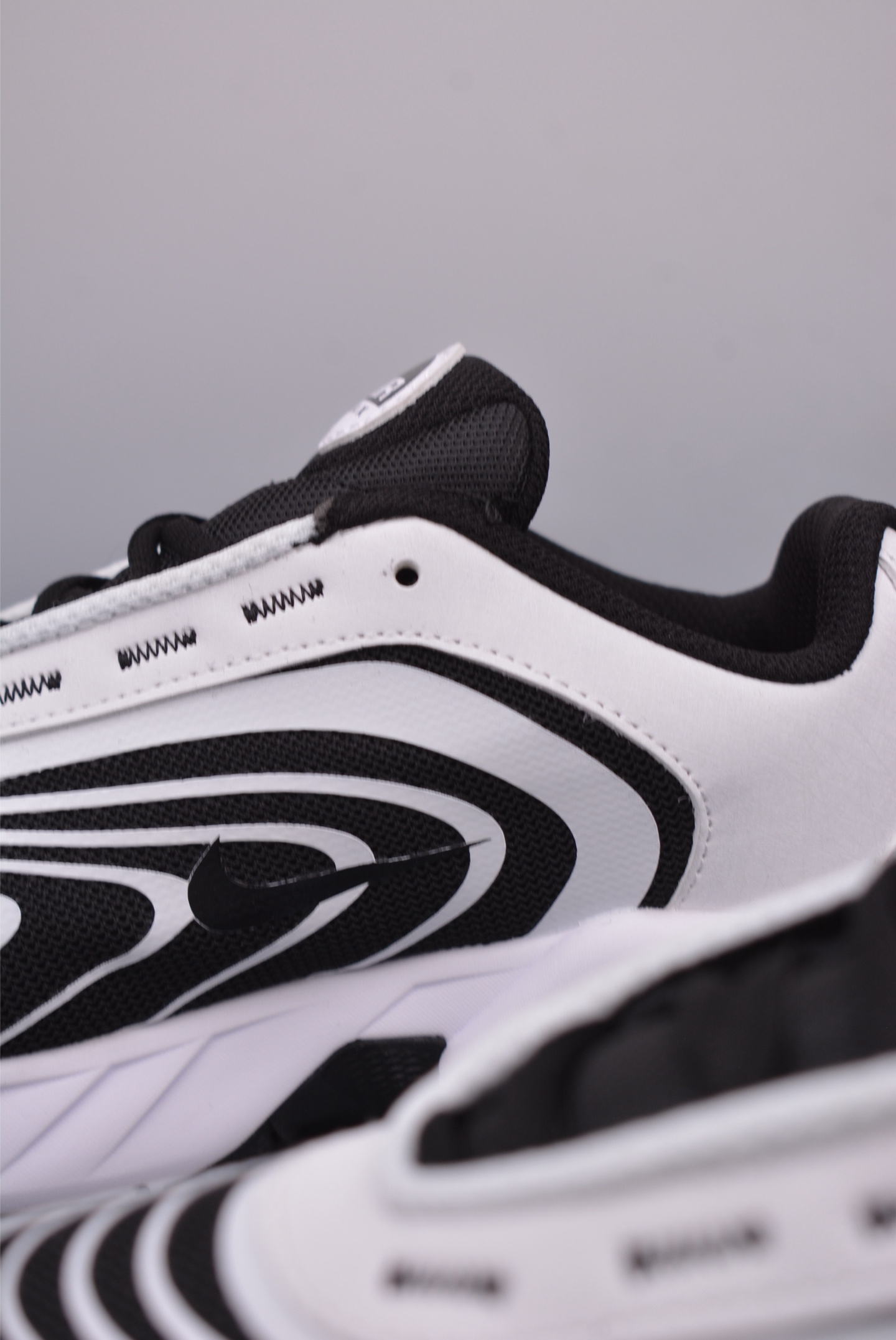 Nike Air Max Fire 