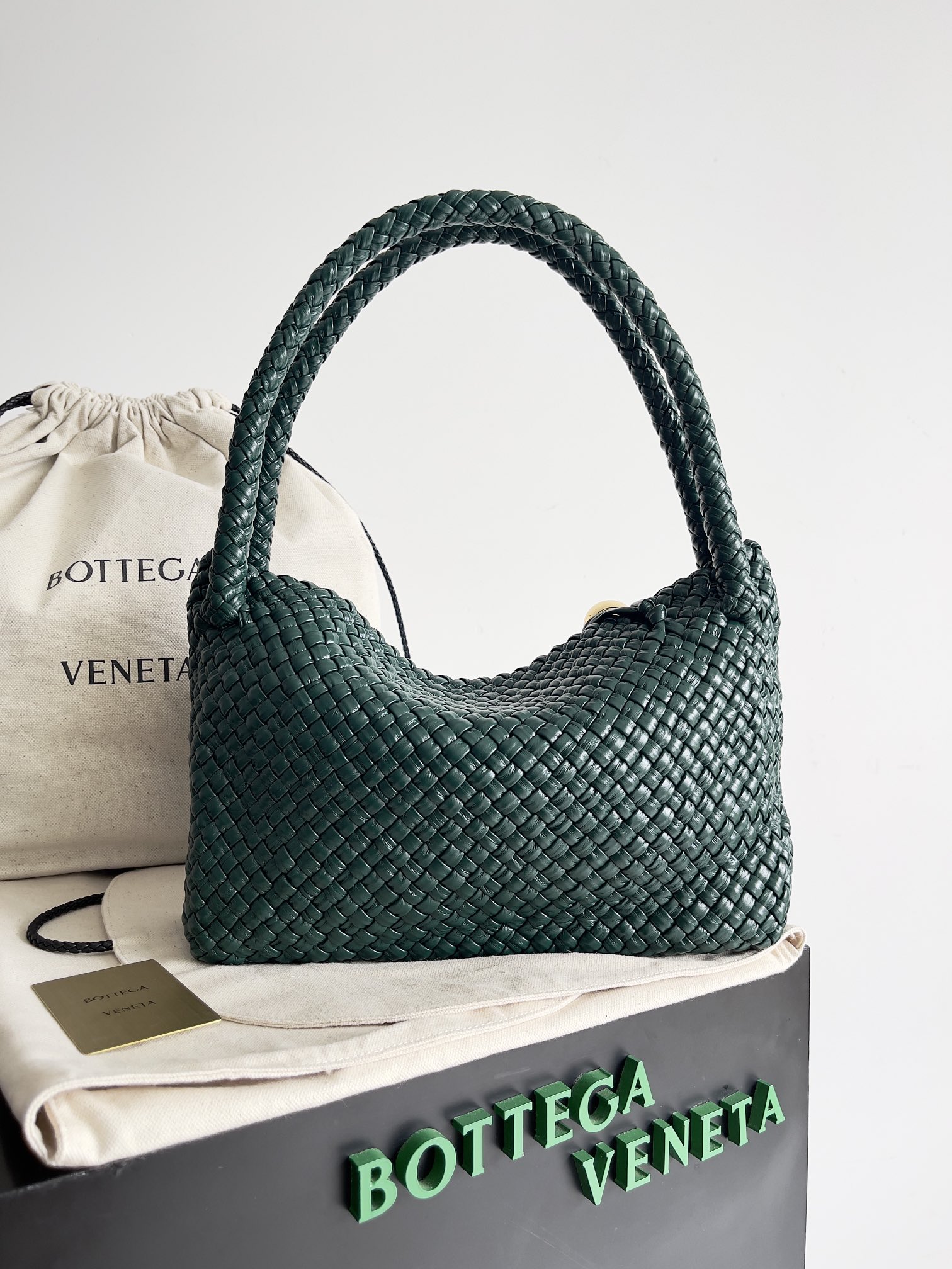 Bottega Veneta TOSCA handbag 716974