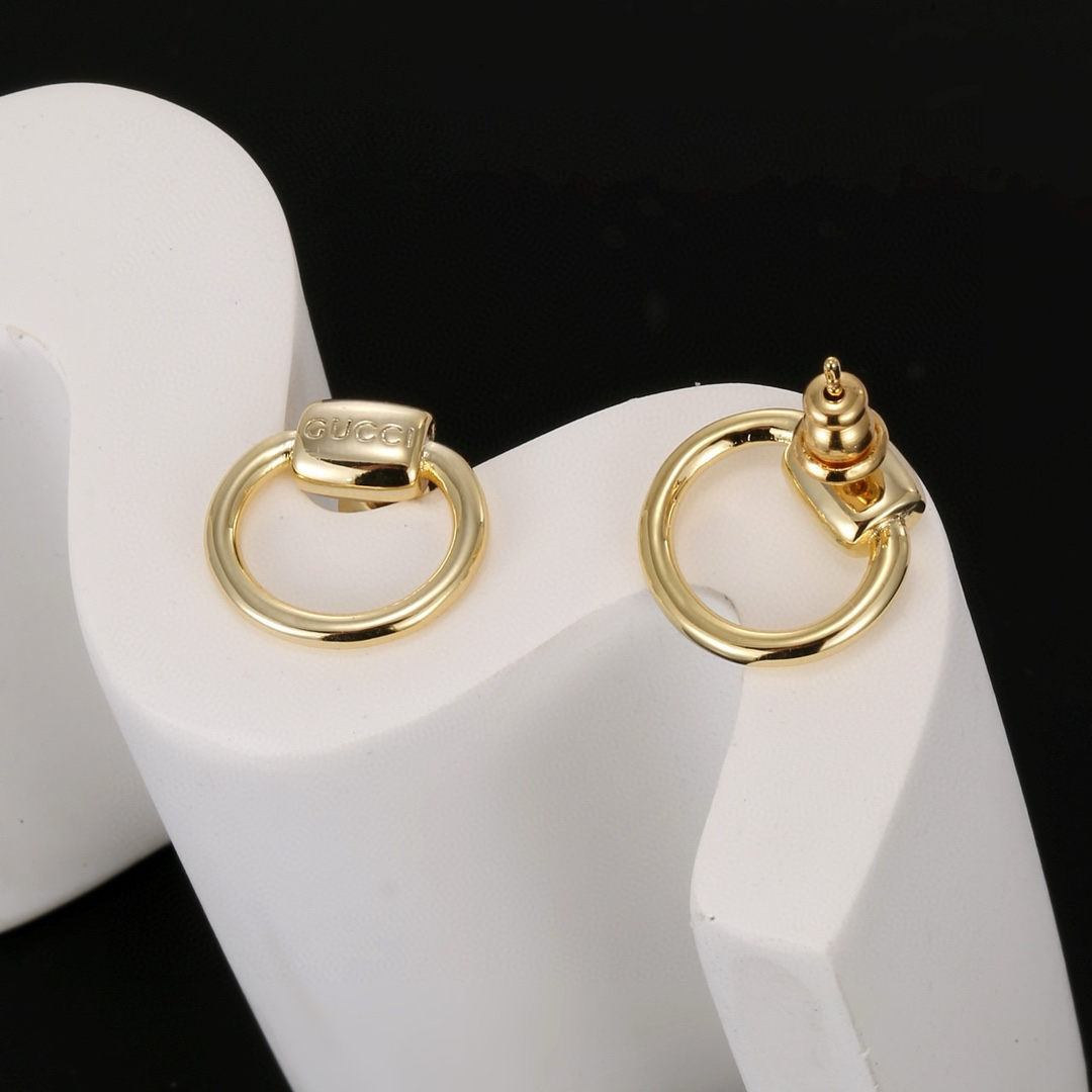 GUCCi hoop earrings