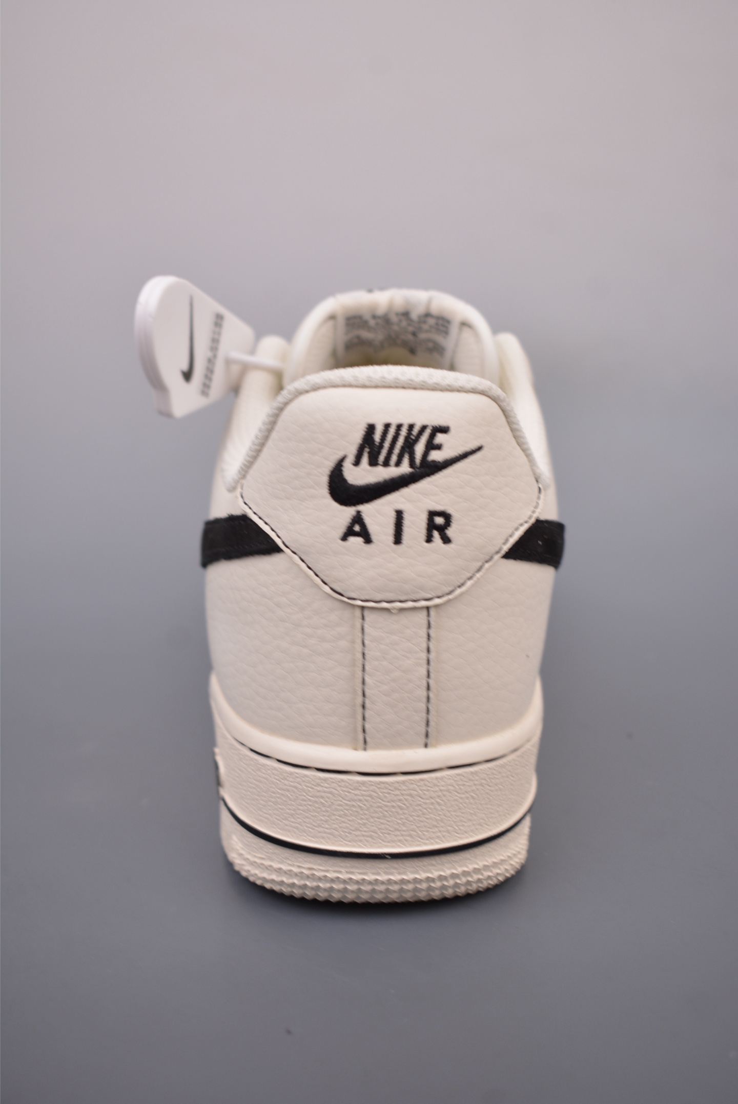 Nike Air Force 1´07 Low Beige Black HQ2037-200