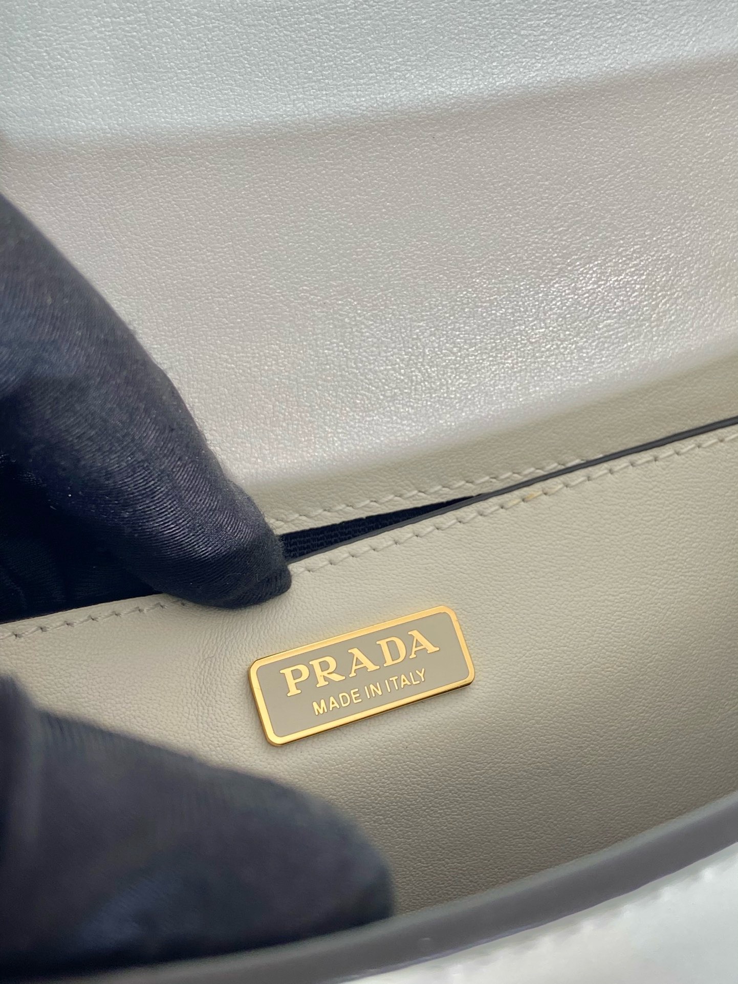 Prada Messenger Bag 1BD340