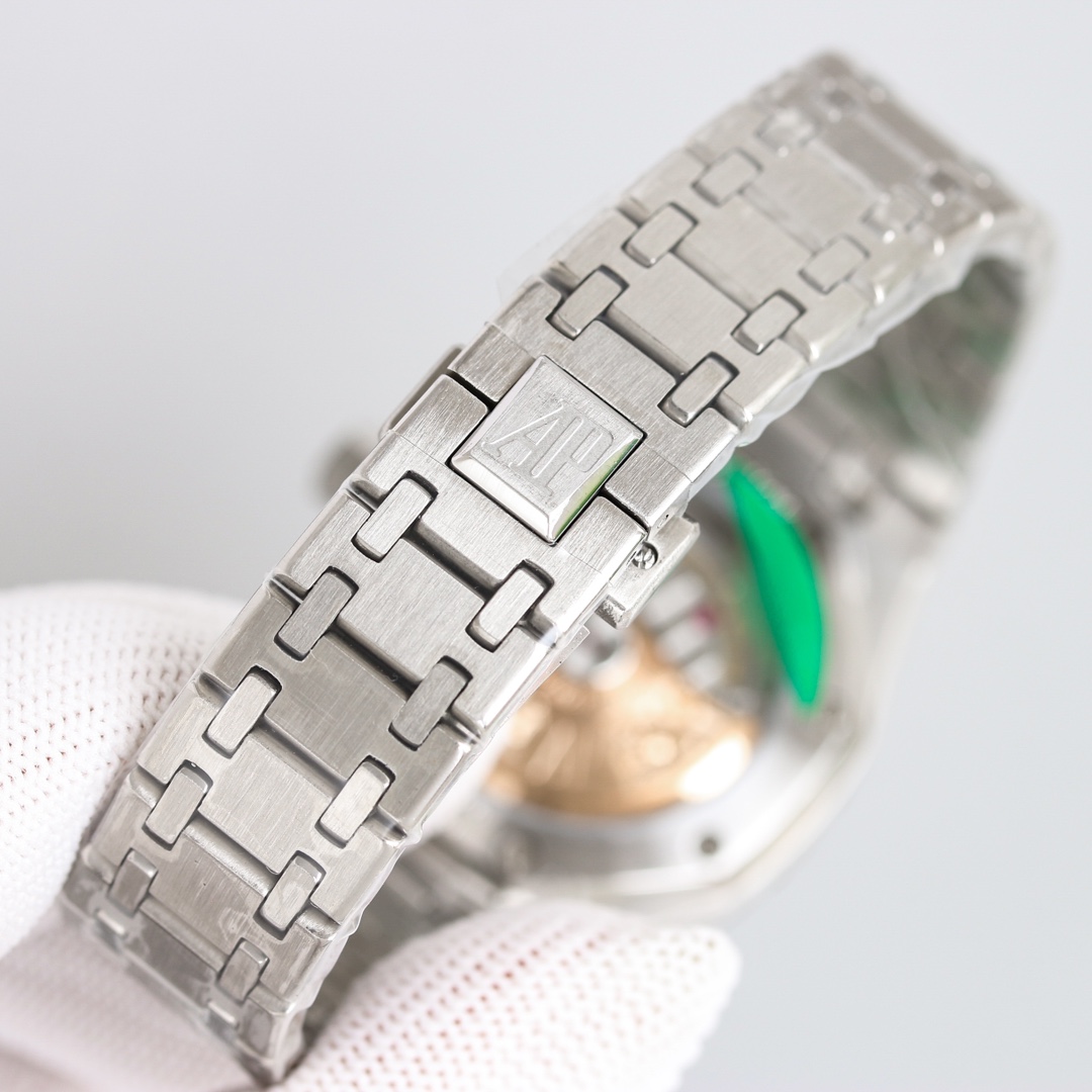 Audemars Piguet Royal Oak 15550BA.OO.1356BA.02