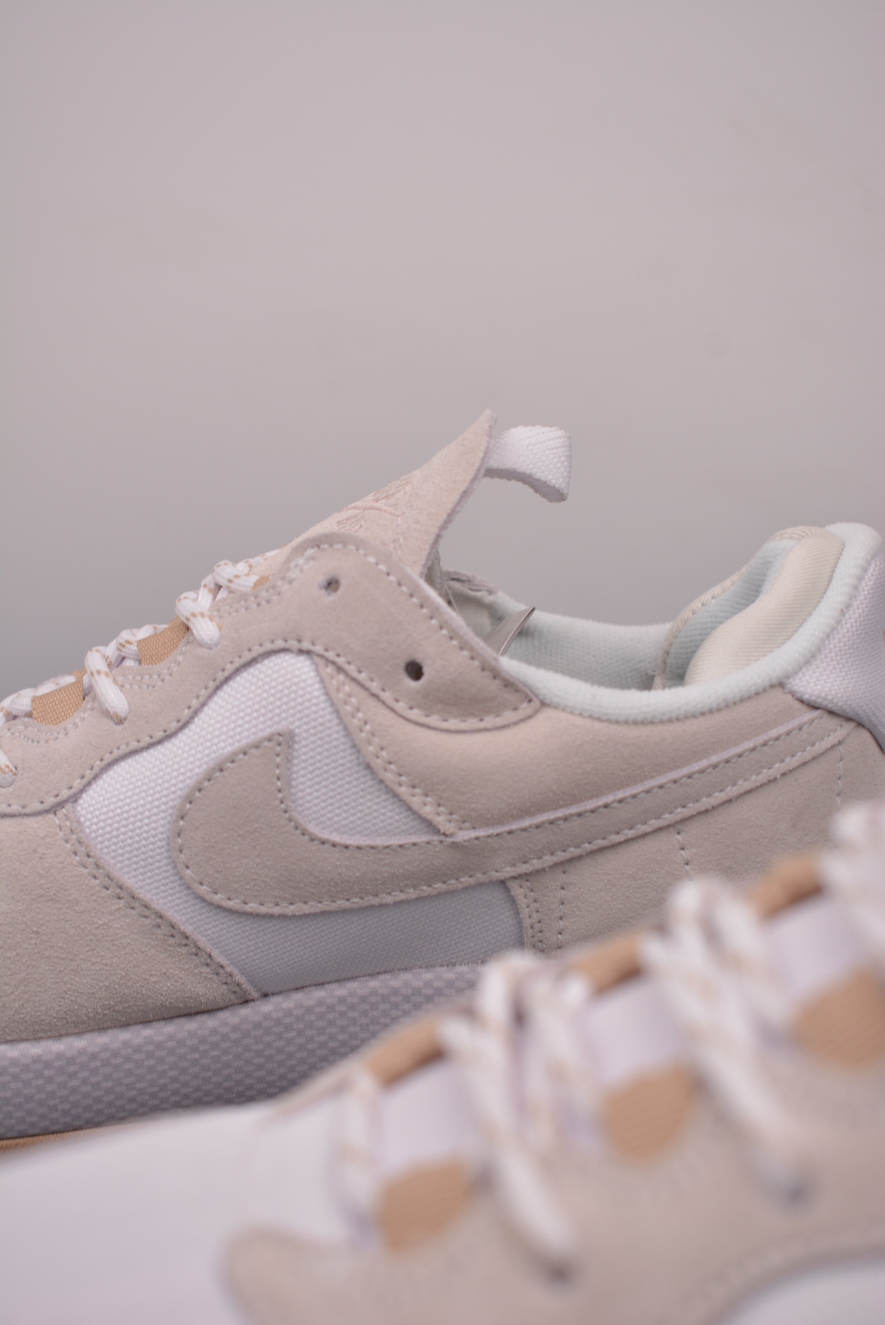 Nike WMNS Air Force 1 Wild Low White Grey
