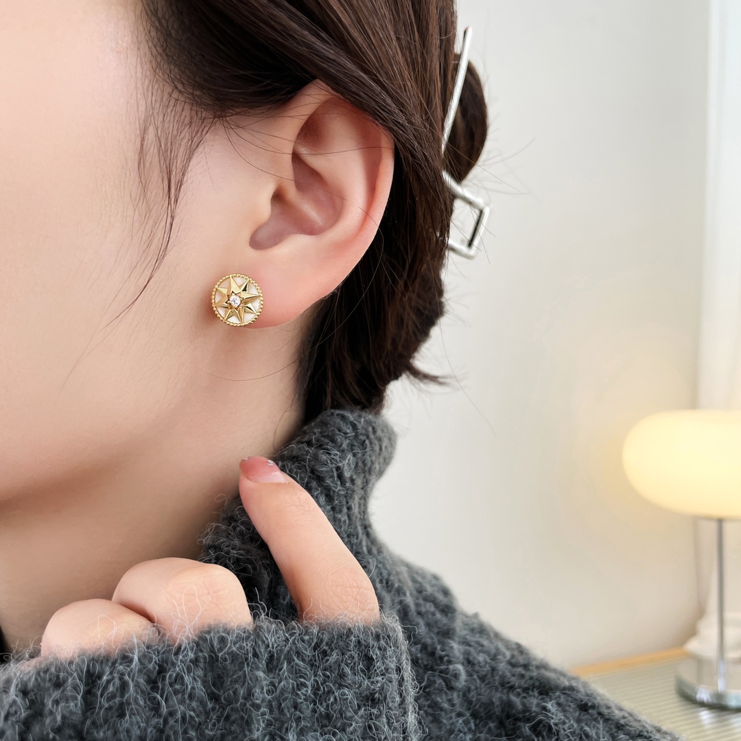 Dior eight-pointed star compass earrings