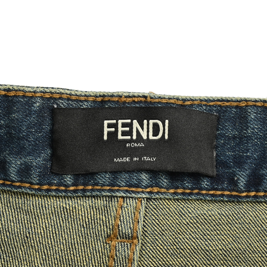 Fendi 24Fw colorful embroidered lettering jeans