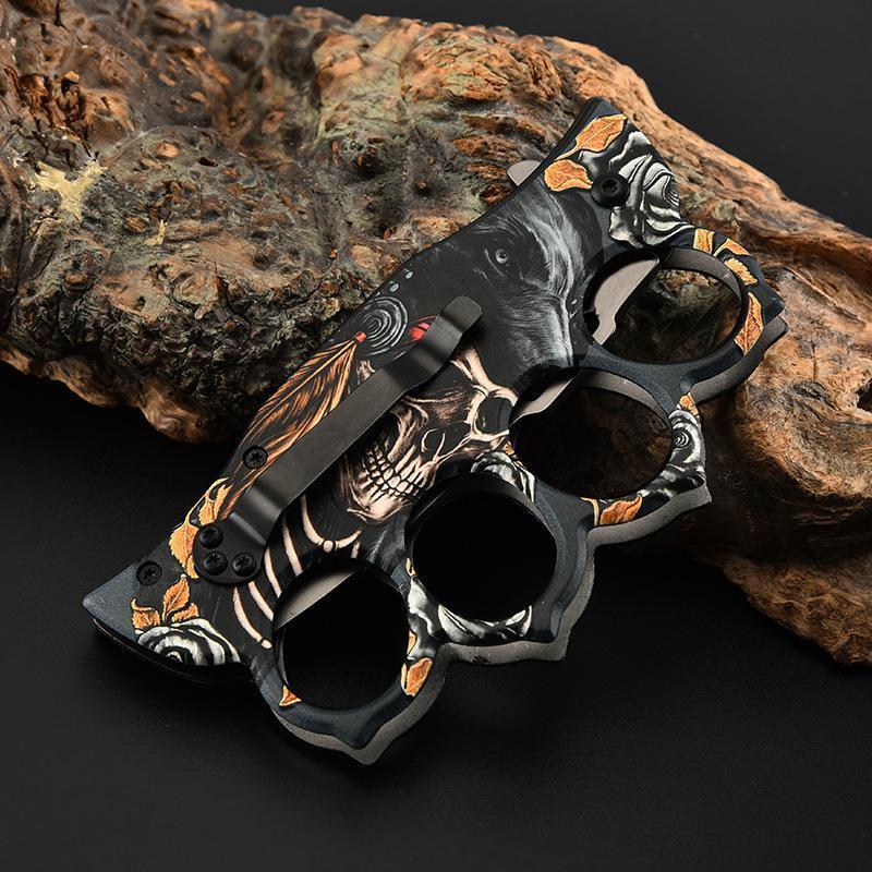 Knuckles Folding Knife Skull Head Pattern