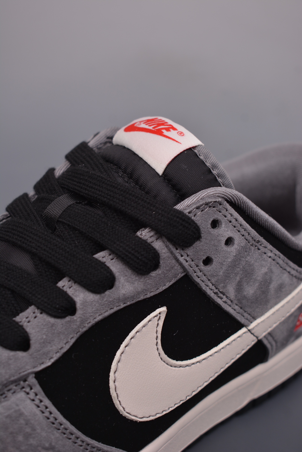 Supreme x Nike By You SB Dunk Low Retro SP Dark Grey Black and White XX3168-206
