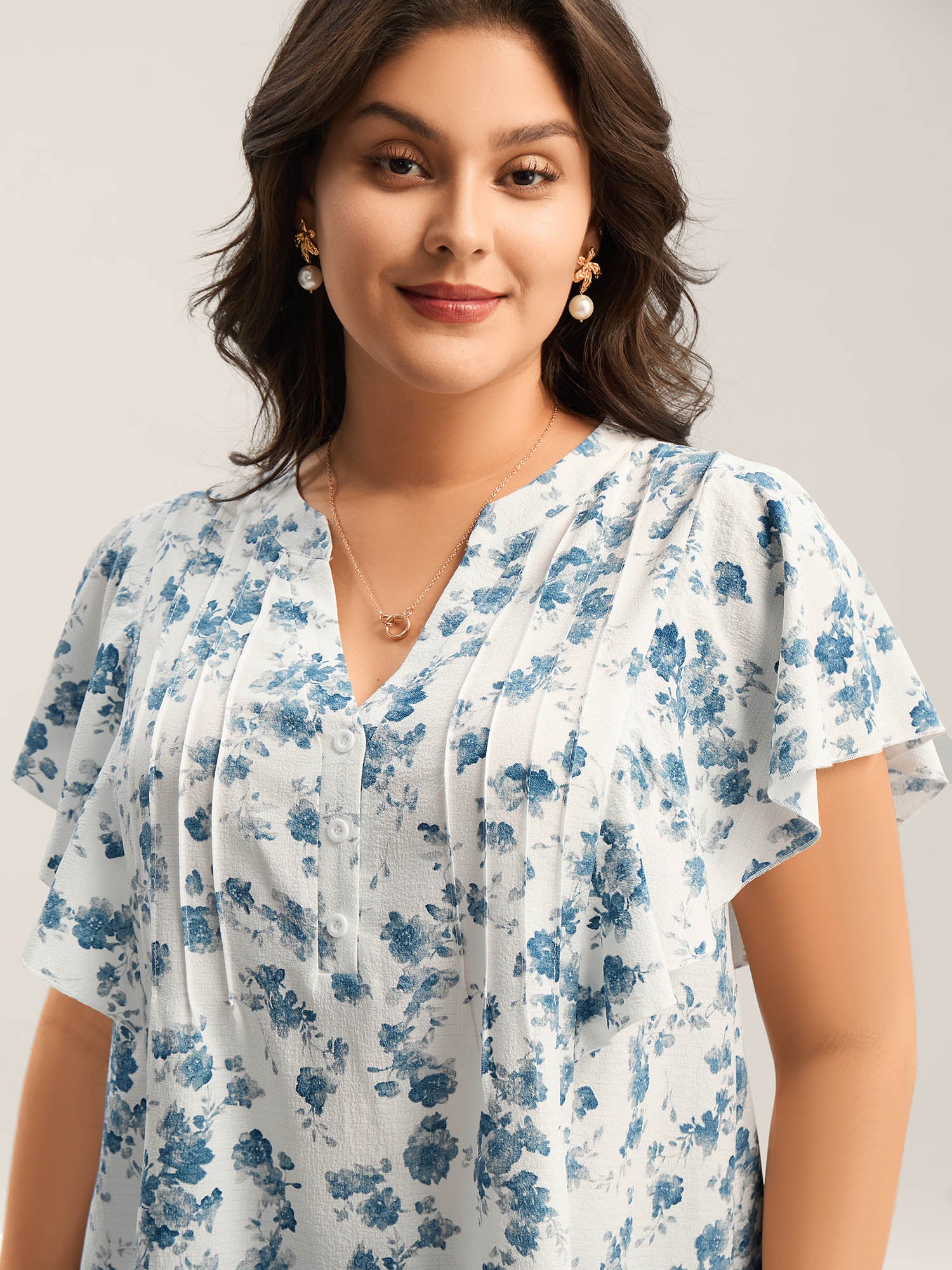 Floral Toothpick Pleat Sheer Blouse