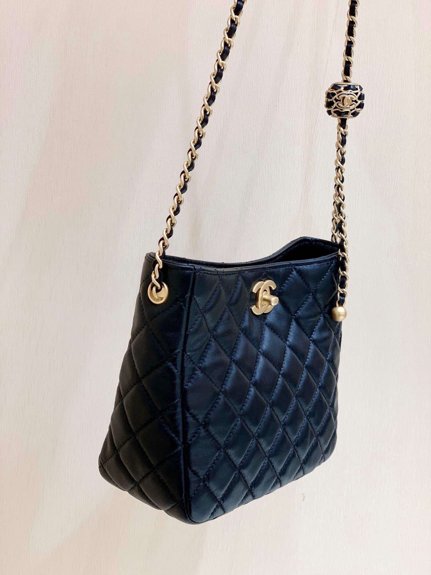 Chanel 2022cc Spring/Summer Collection Golden Ball Hobo Hippie Bag 3259