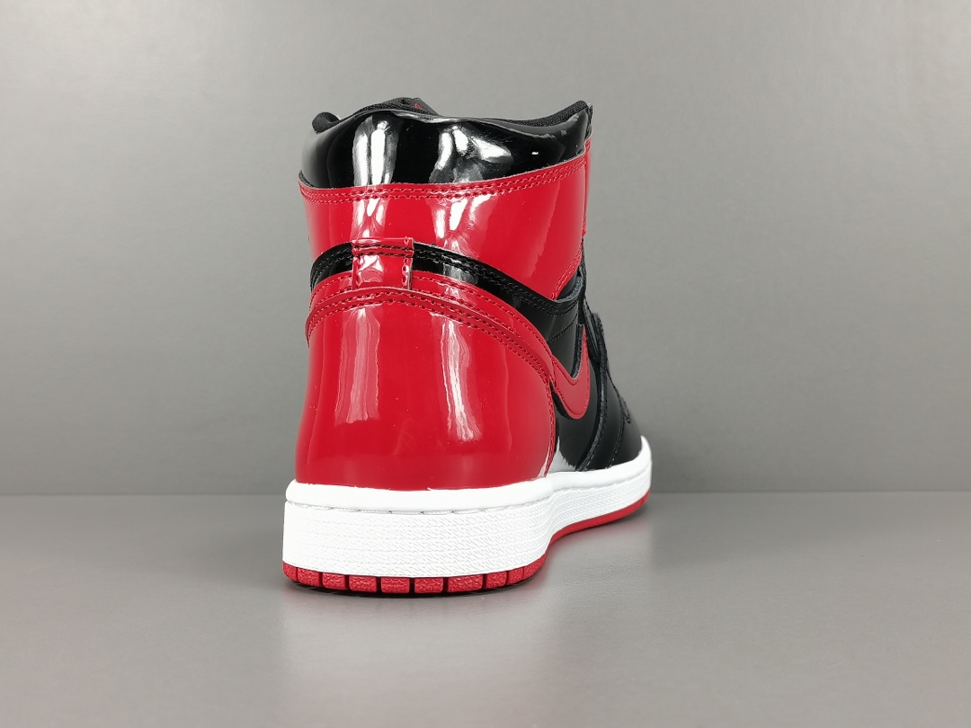 Nike Air Jordan 1 Retro High OGWide Patent 555088-063