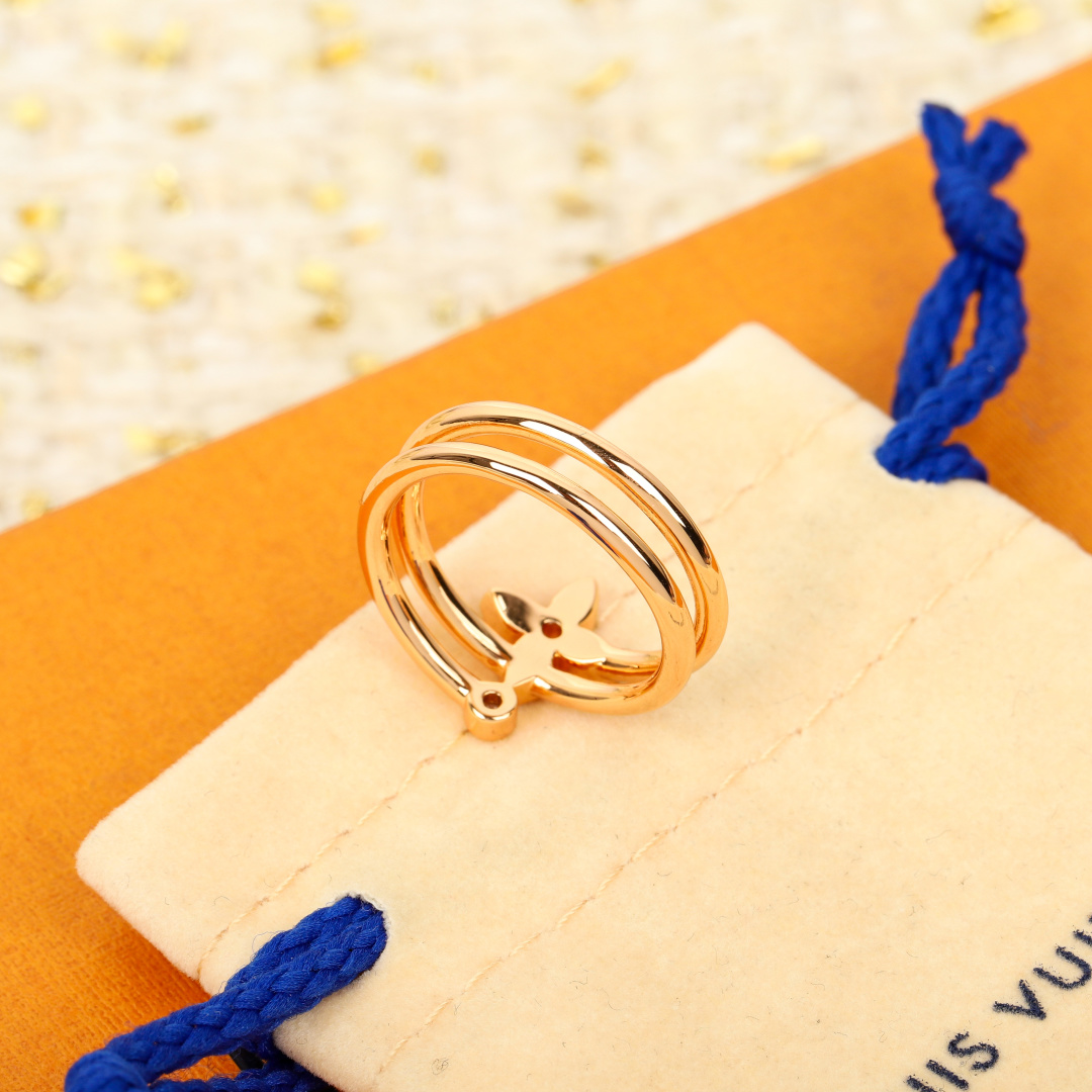 Louis Vuitton STAR BLOSSOM DOUBLE HOOP RING