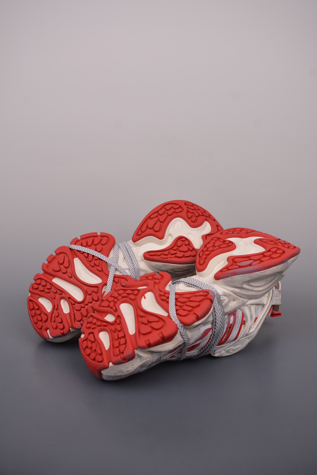 Adidas XLG Runner Deluxe White and Red Old Version JS1590