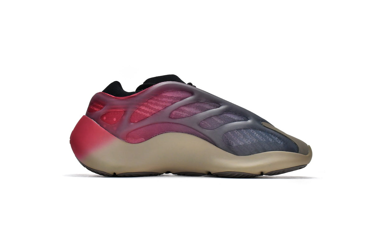 700V3