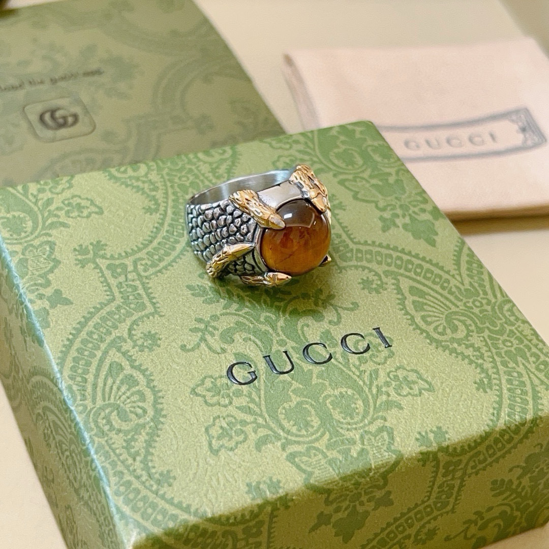 GUCCI natural stone tiger eye ring