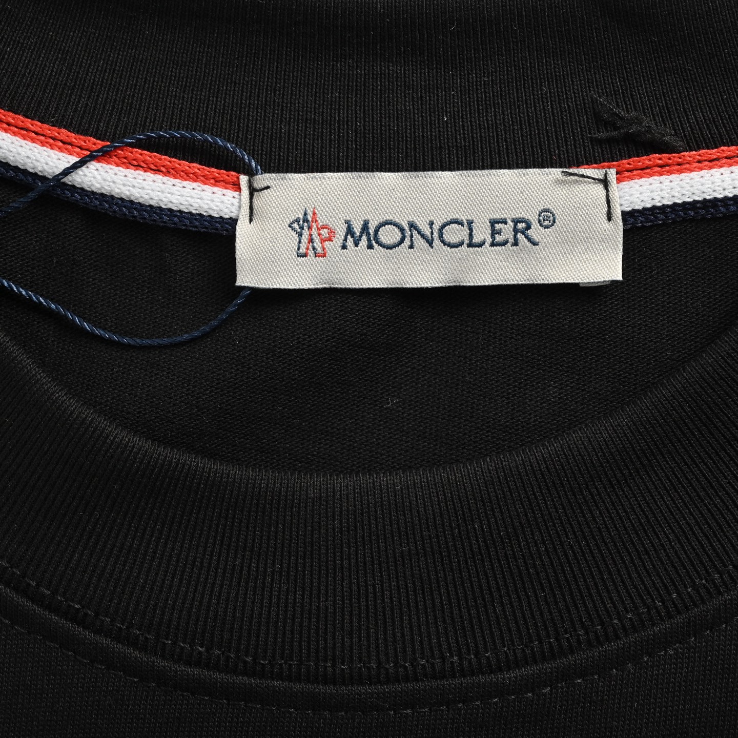 Moncler 25ss towel embroidered signature logo short sleeve
