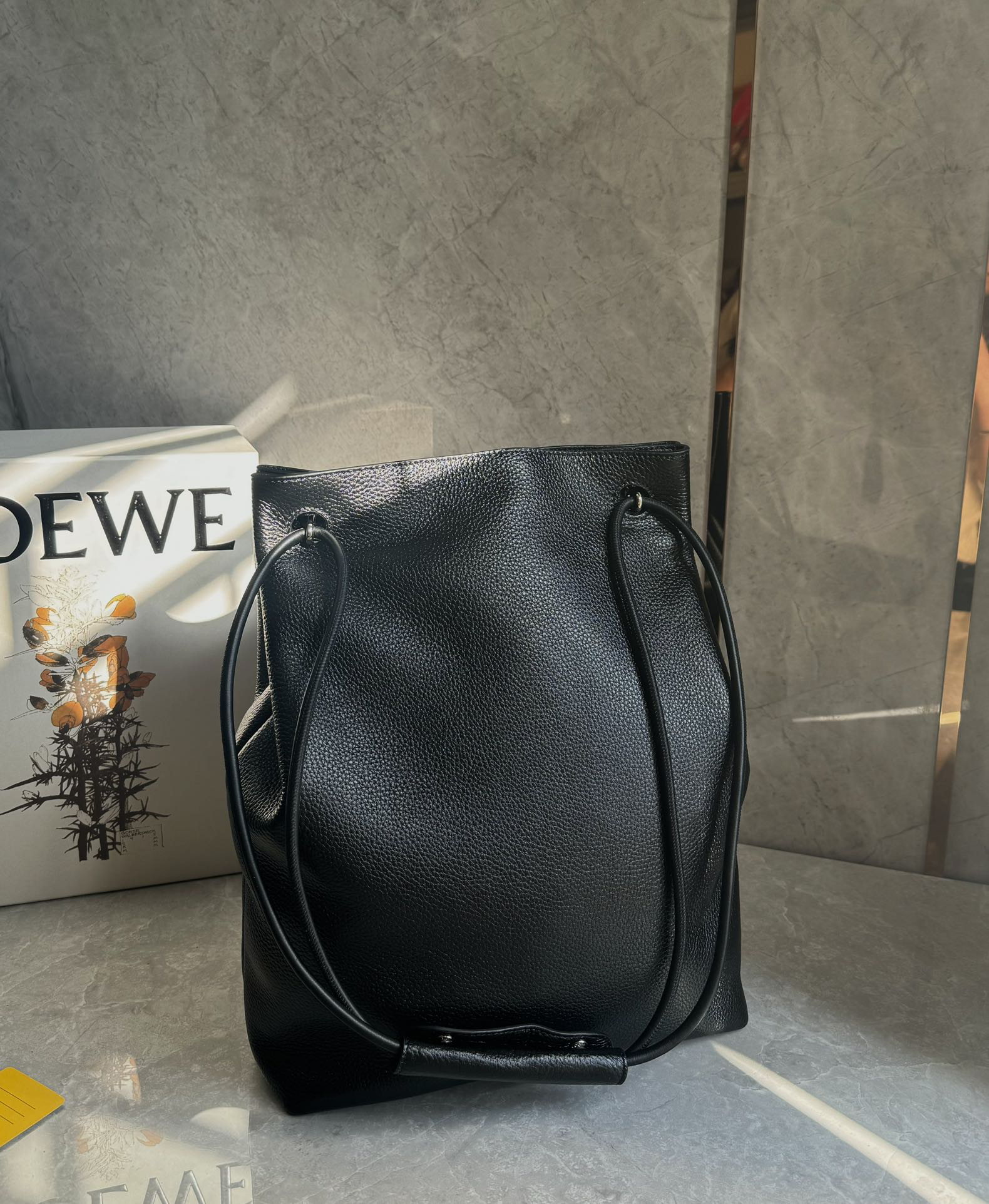 Loewe Anagram bble uch large bag 0905