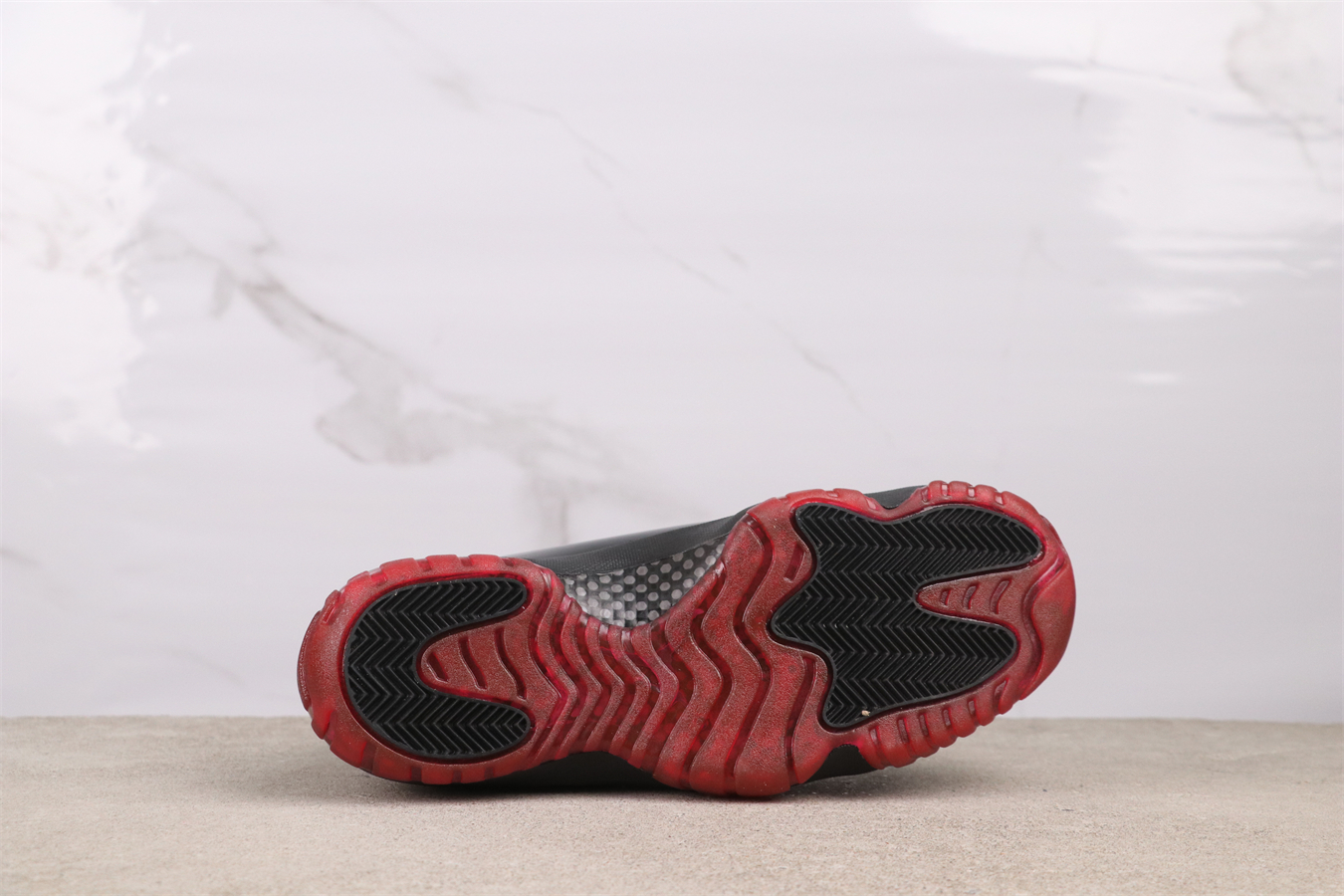 Air Jordan 11 'Black Infrared'  322992-066