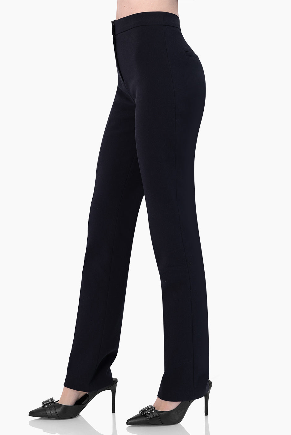 Pantalon liso corte recto