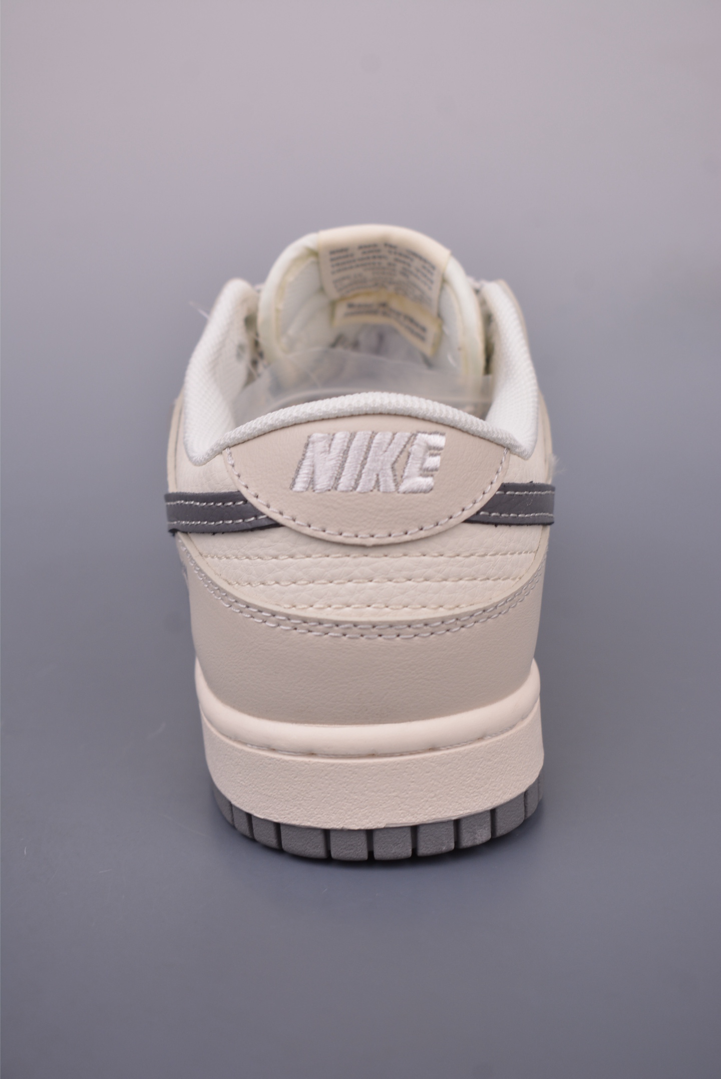 Black 8 x Nike SB Dunk Low XF8698-085