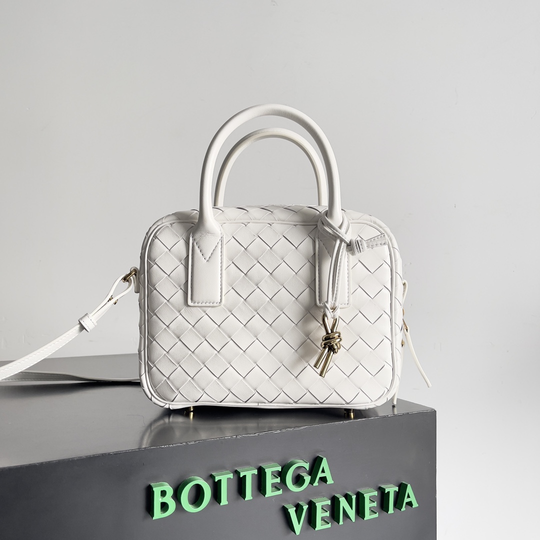 Bottega Veneta 2024 Spring Get Away Small Square Bag 776736