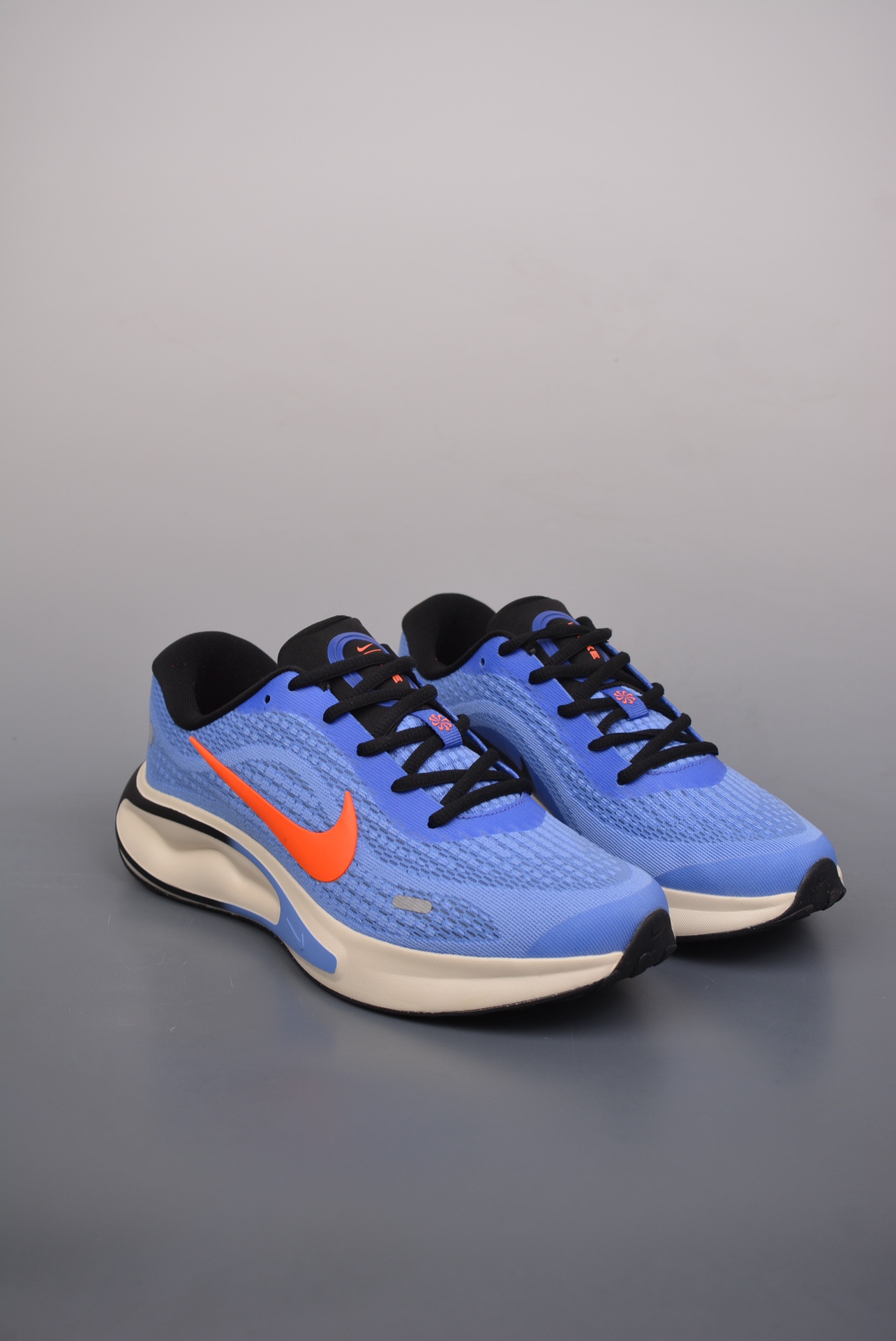 Nike Journey Run Astronomy Blue Hyper Crimson FN0228-400
