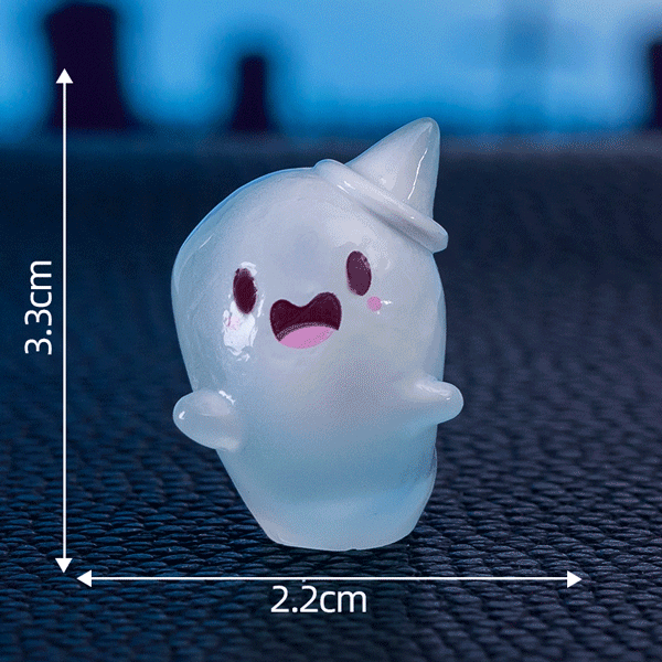 Mini Ghost Figures with Box Glow in the Dark 🎁 (Random Gift Box & Greeting Card)