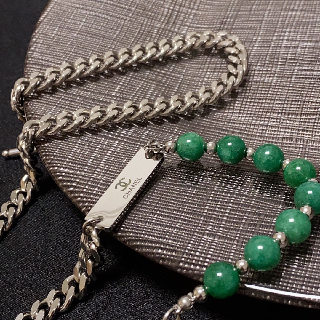 Chanel New Natural Green Chalcedony Necklace