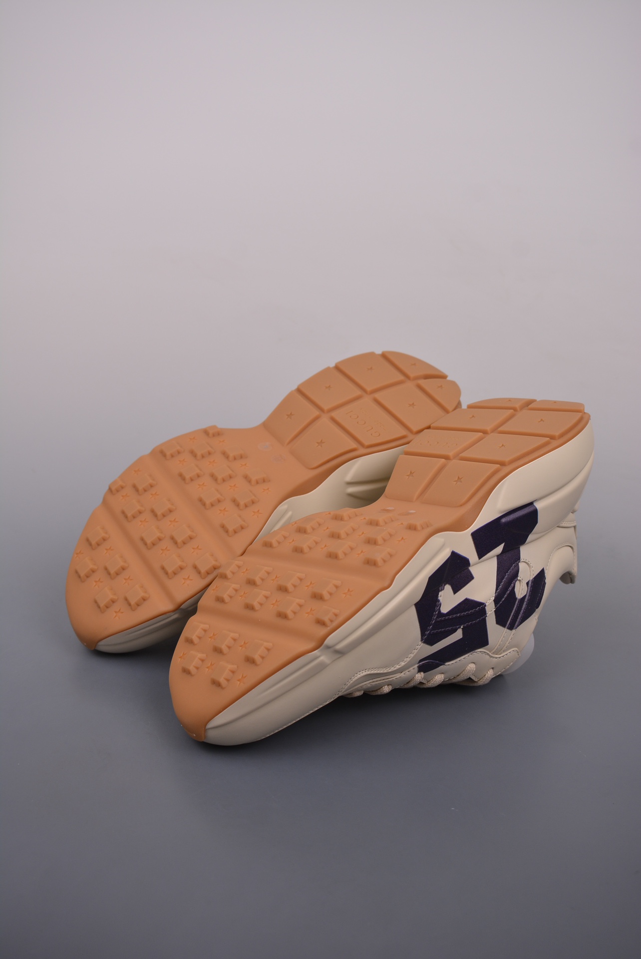 Gucci Rhyton Vintage Trainer Sneaker