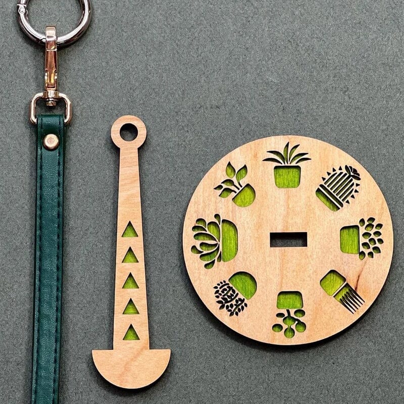 🔥Last Day 50% OFF🔥Wooden Wrist Yarn Holder