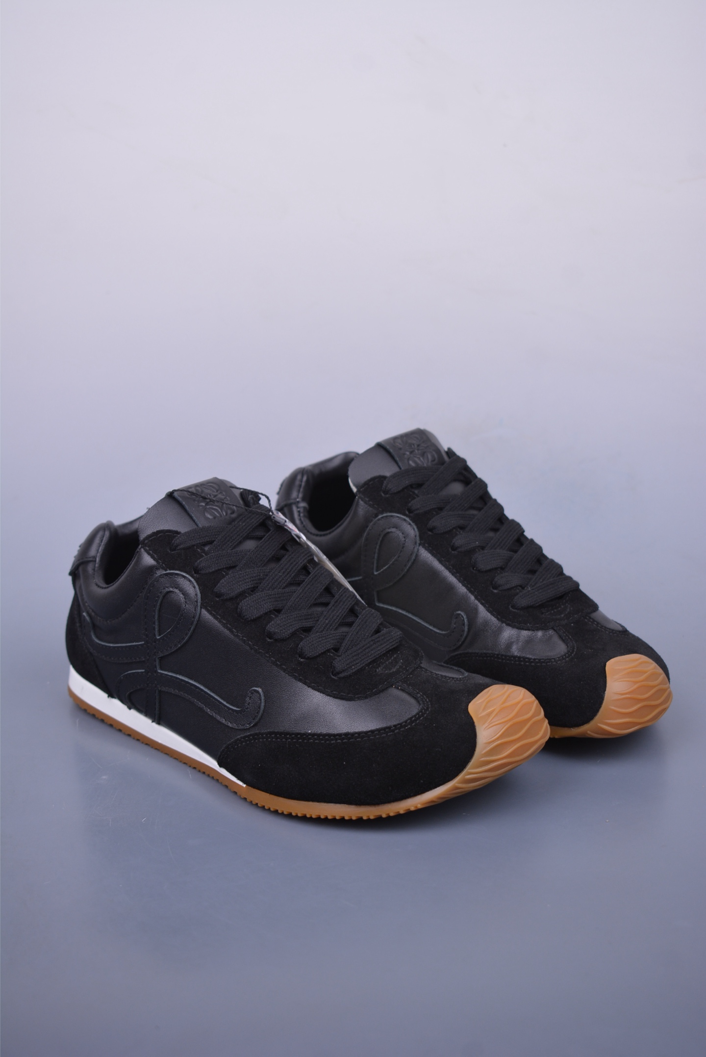 Loewe Ballet Runner 2.0 Sneakers Black M816282XB3-2100
