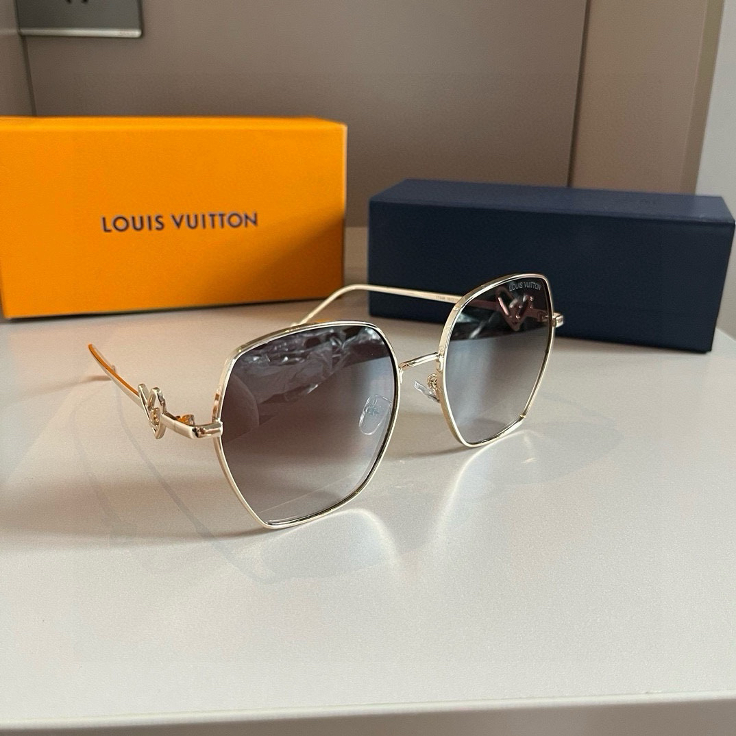 Louis Vuitton Square Frame Sunglasses