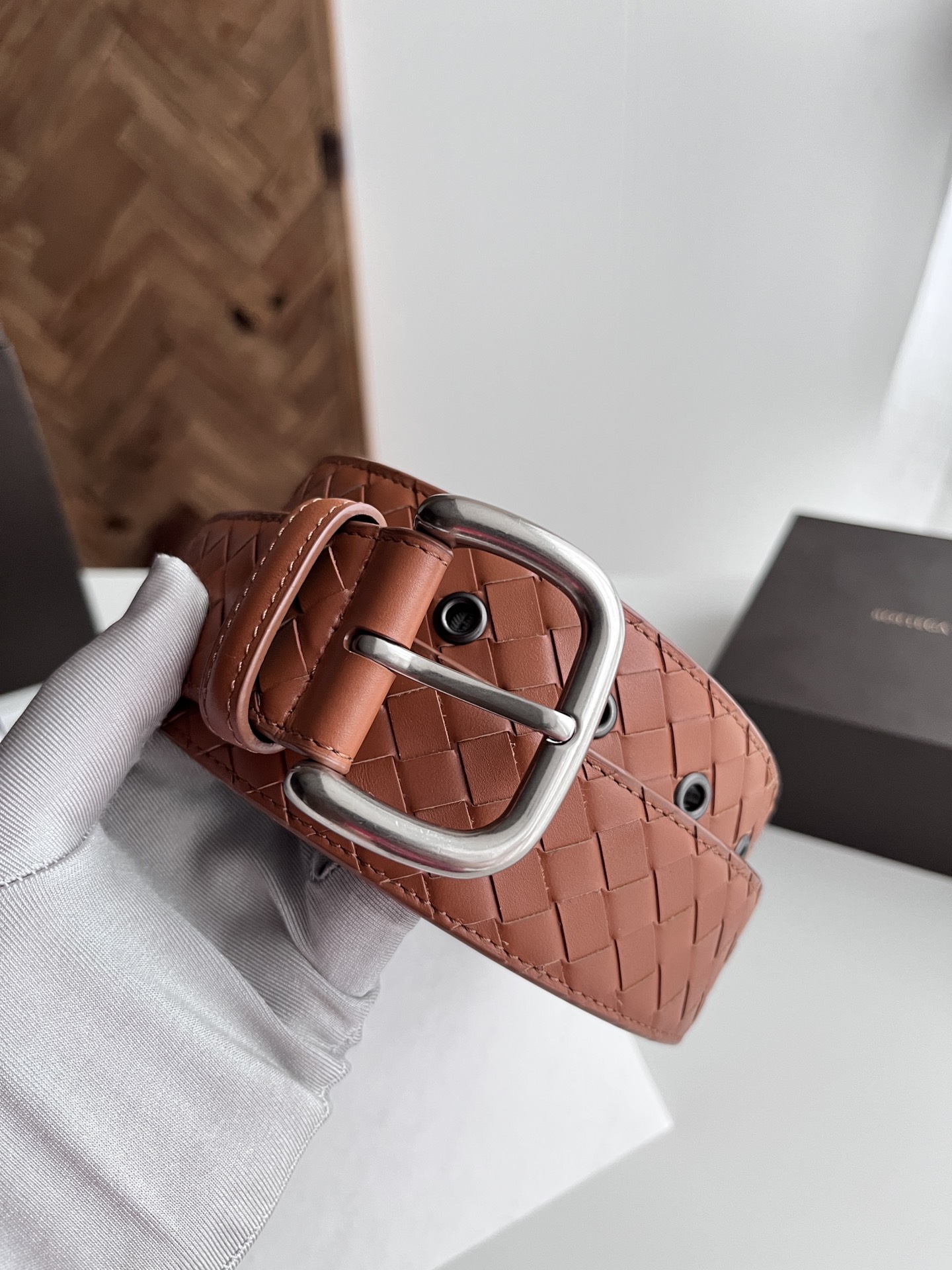 Bottega Veneta intreccio woven cowhide double-sided belt width 4.0cm