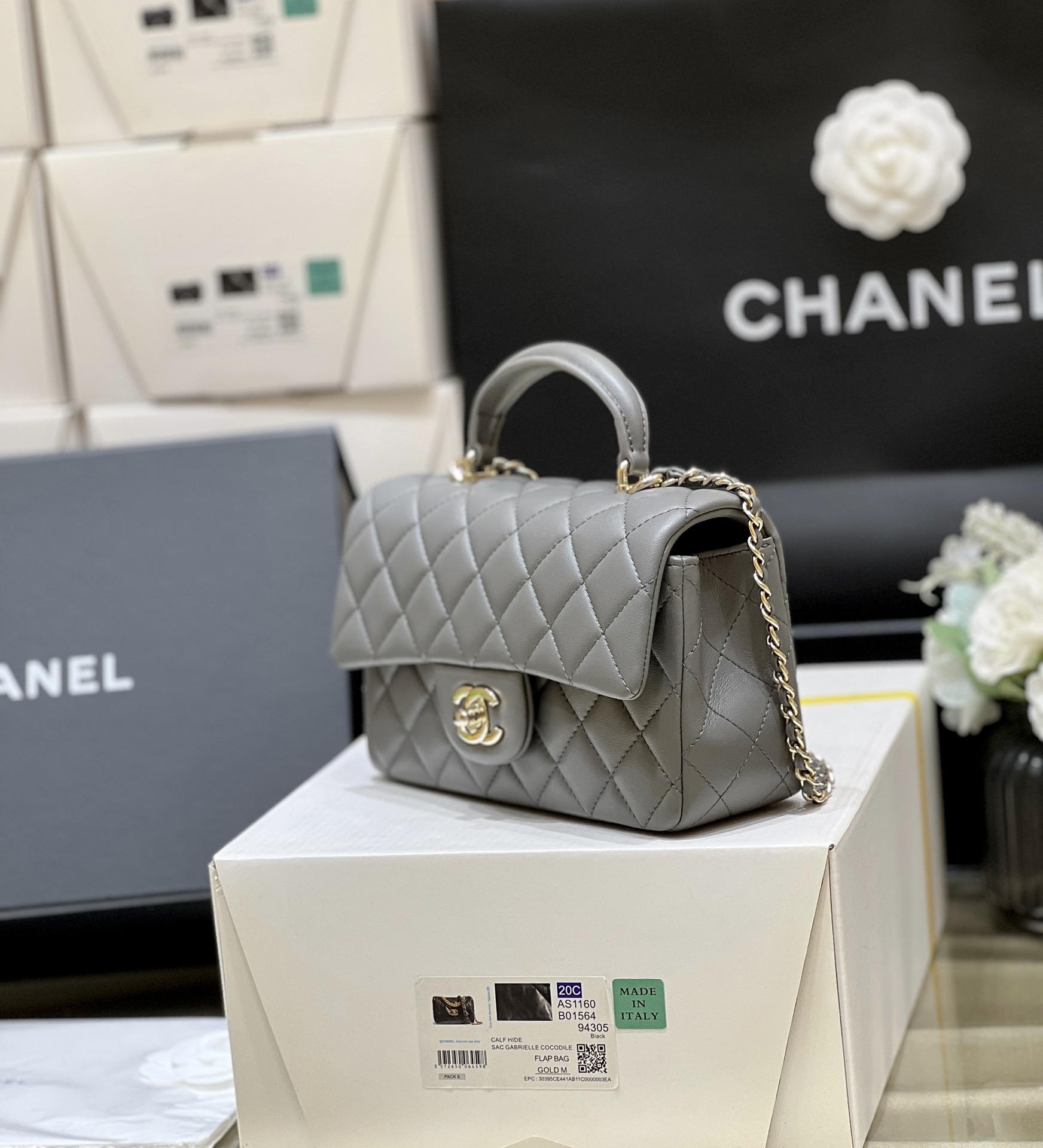 Chanel 23S cf mini handle AS2431