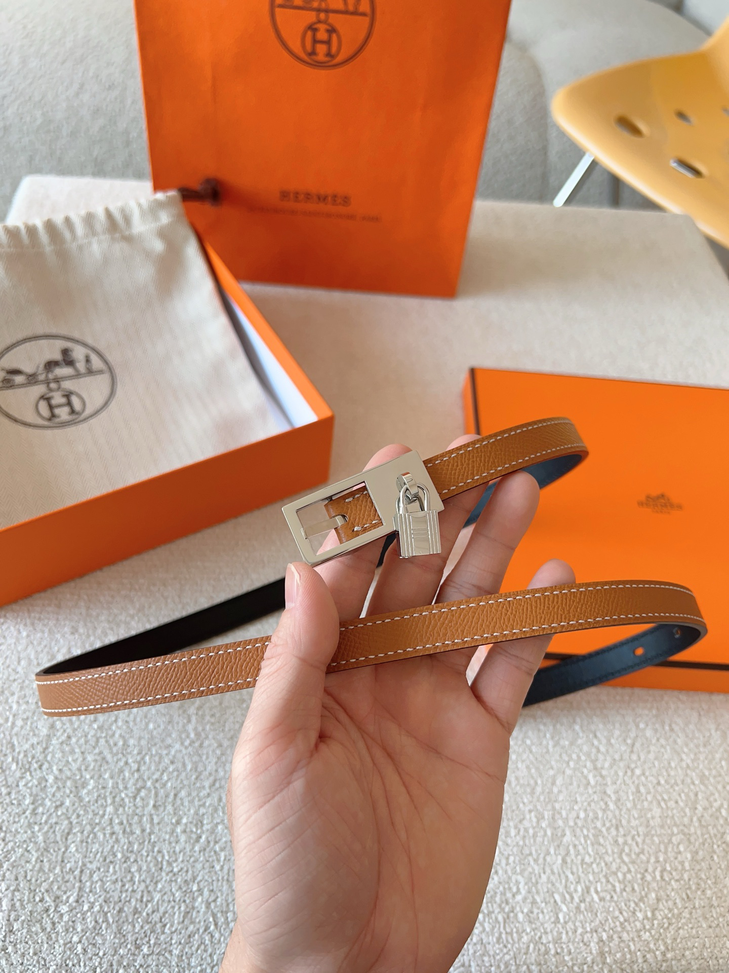 Hermès Women's Calfskin Double-Sided Pin Buckle Belt 1.5cm Width