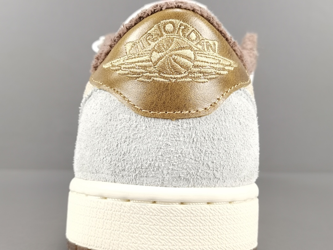Nike Air Jordan 1 Low OGYear of the Rabbit DV1312-200