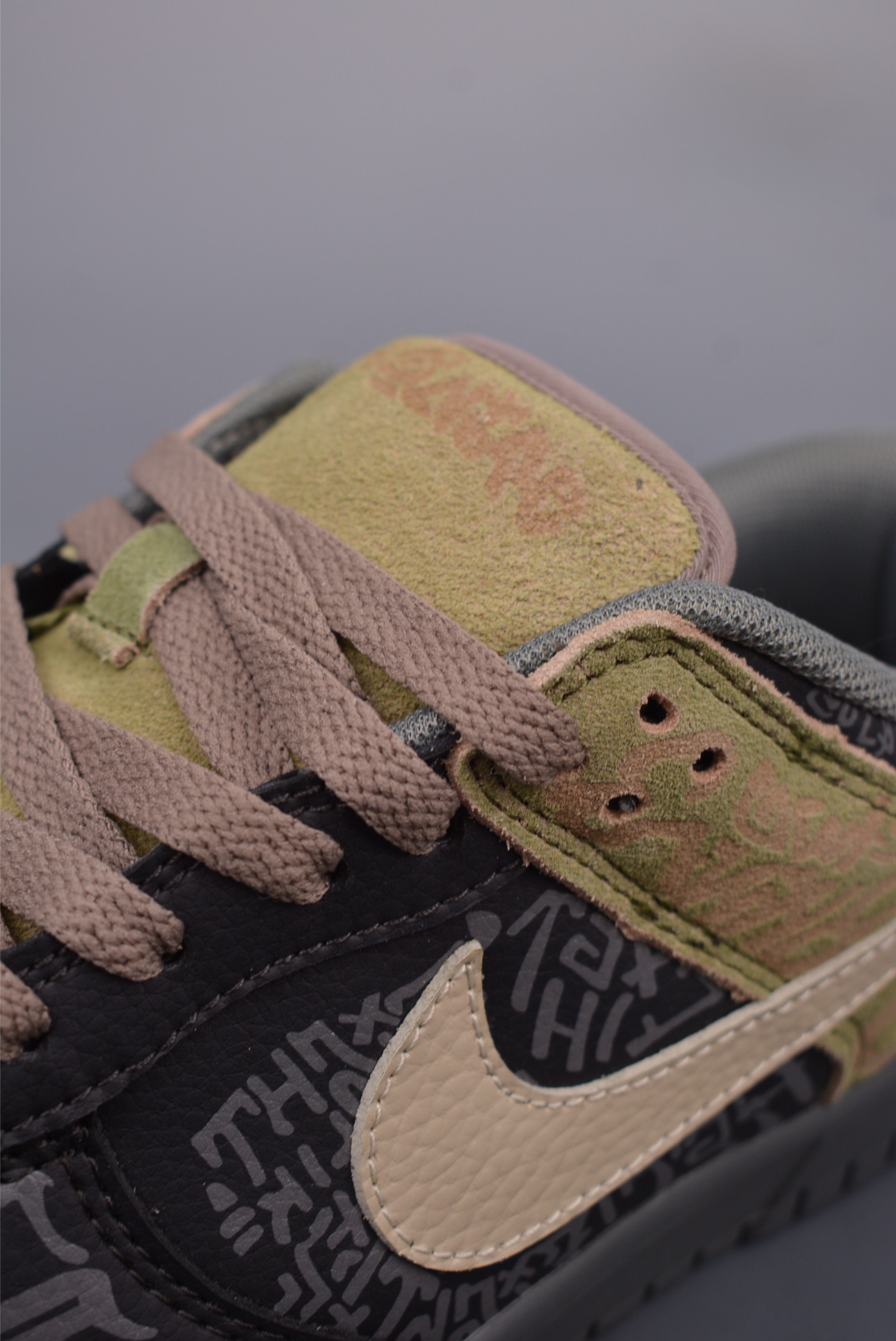 Nike Dunk Premium Low Doernbecher 2013