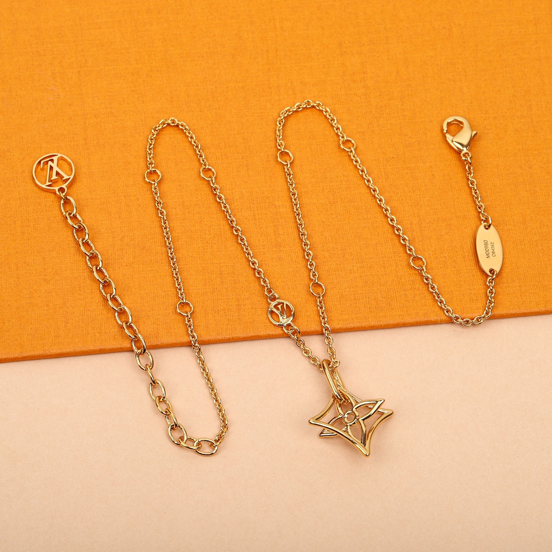Louis Vuitton hollow flower necklace