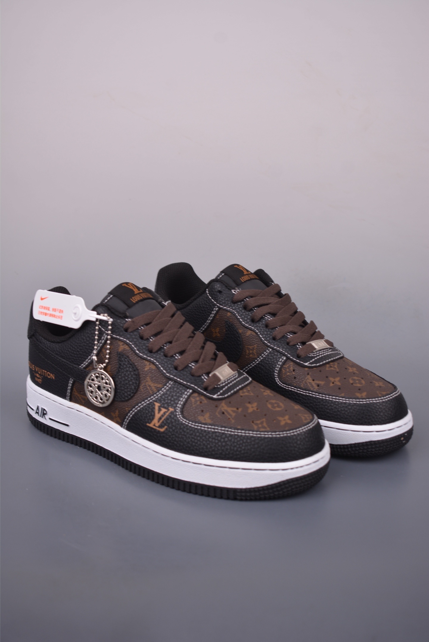 Louis Vuitton x Nike Air Force 1 Low 