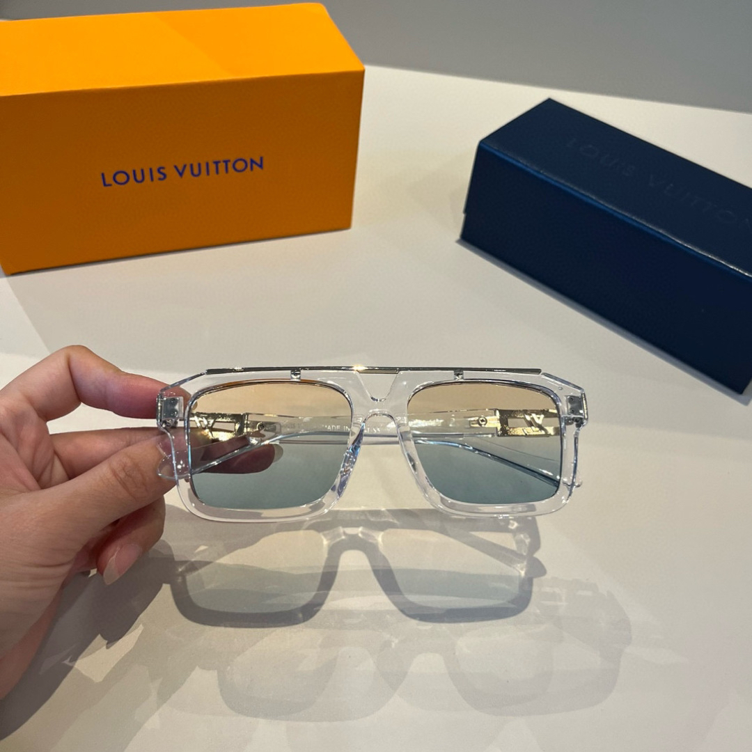 Louis Vuitton square-frame sunglasses